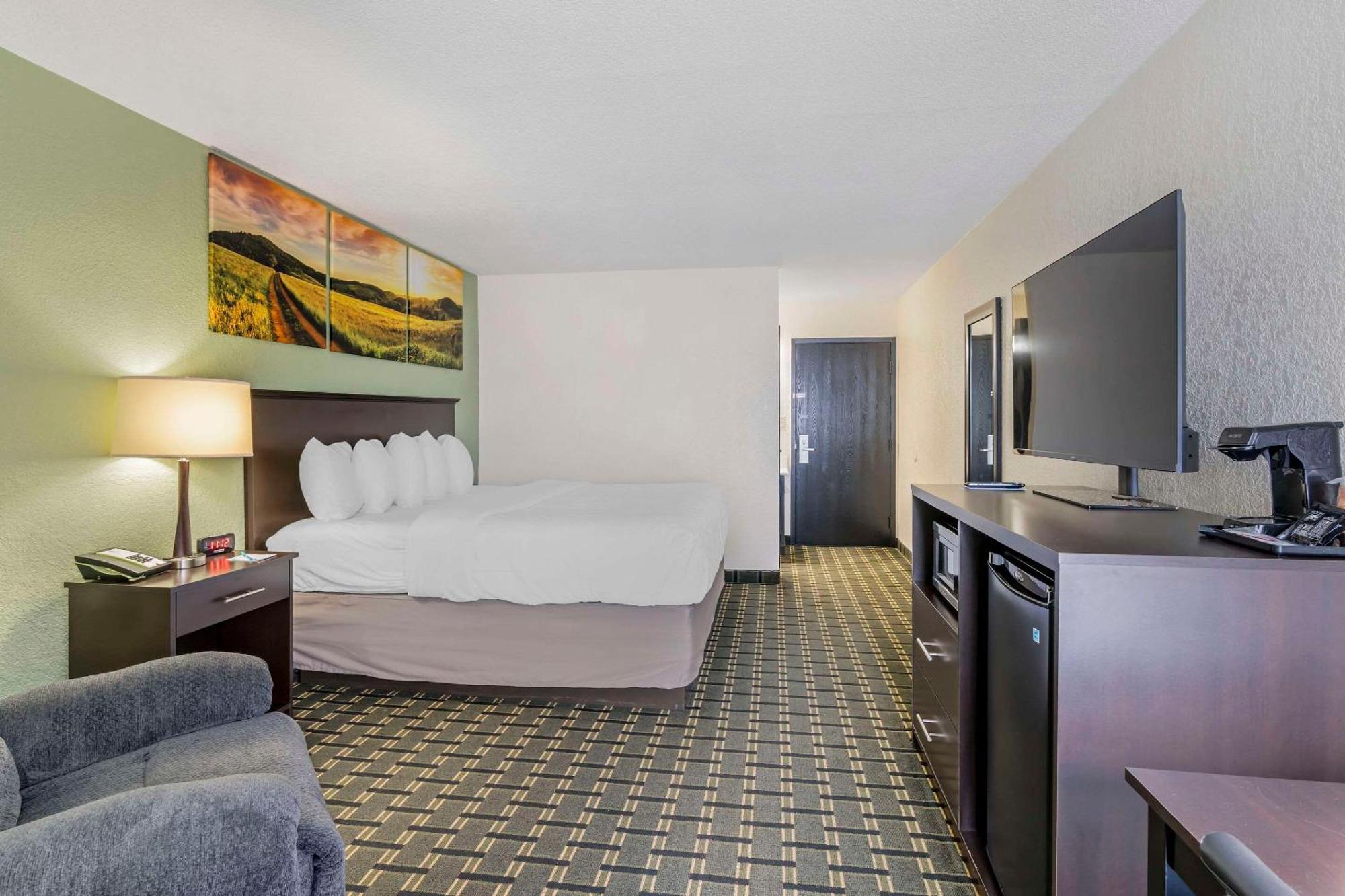 Clarion Pointe Otel Jasper Dış mekan fotoğraf