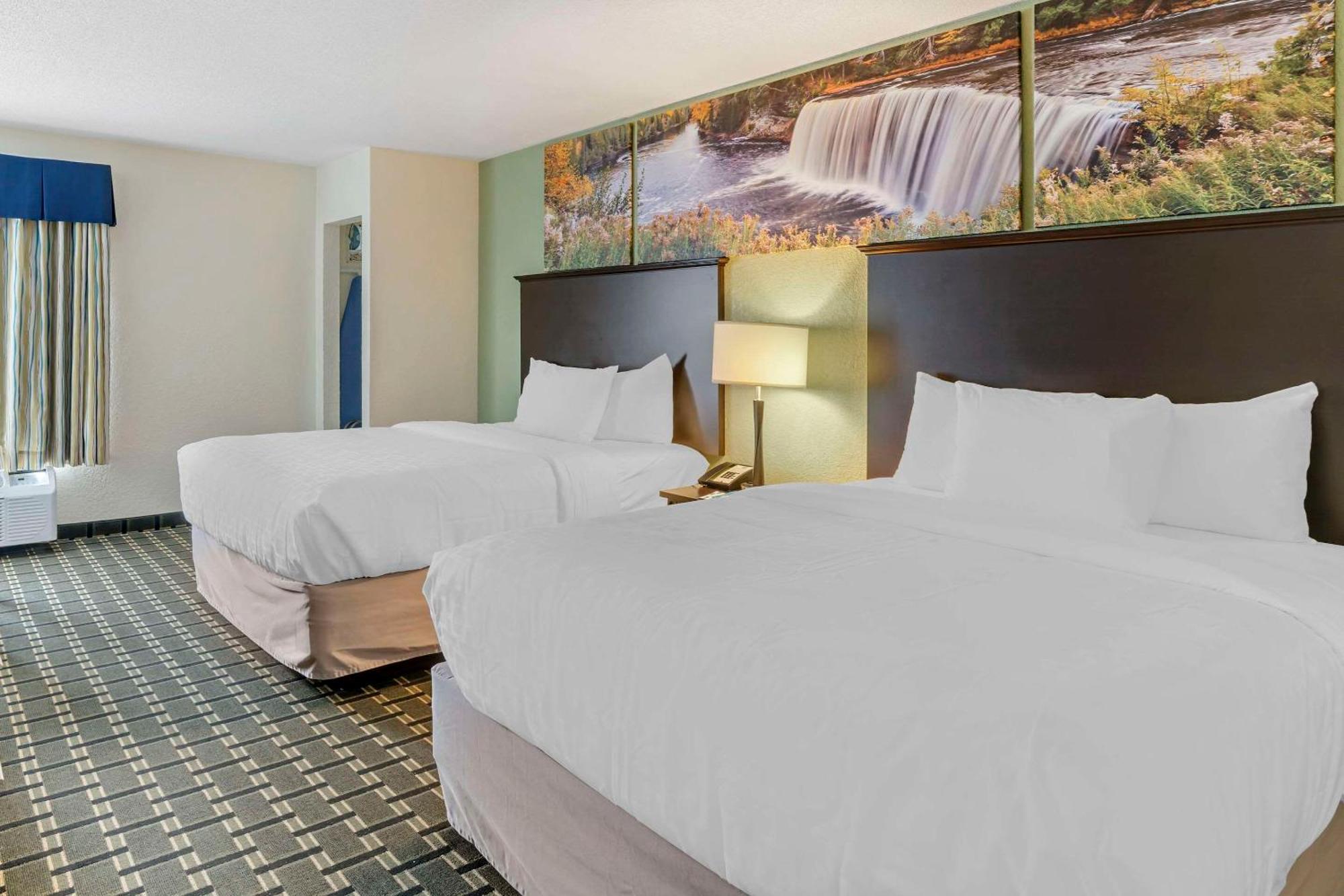 Clarion Pointe Otel Jasper Dış mekan fotoğraf